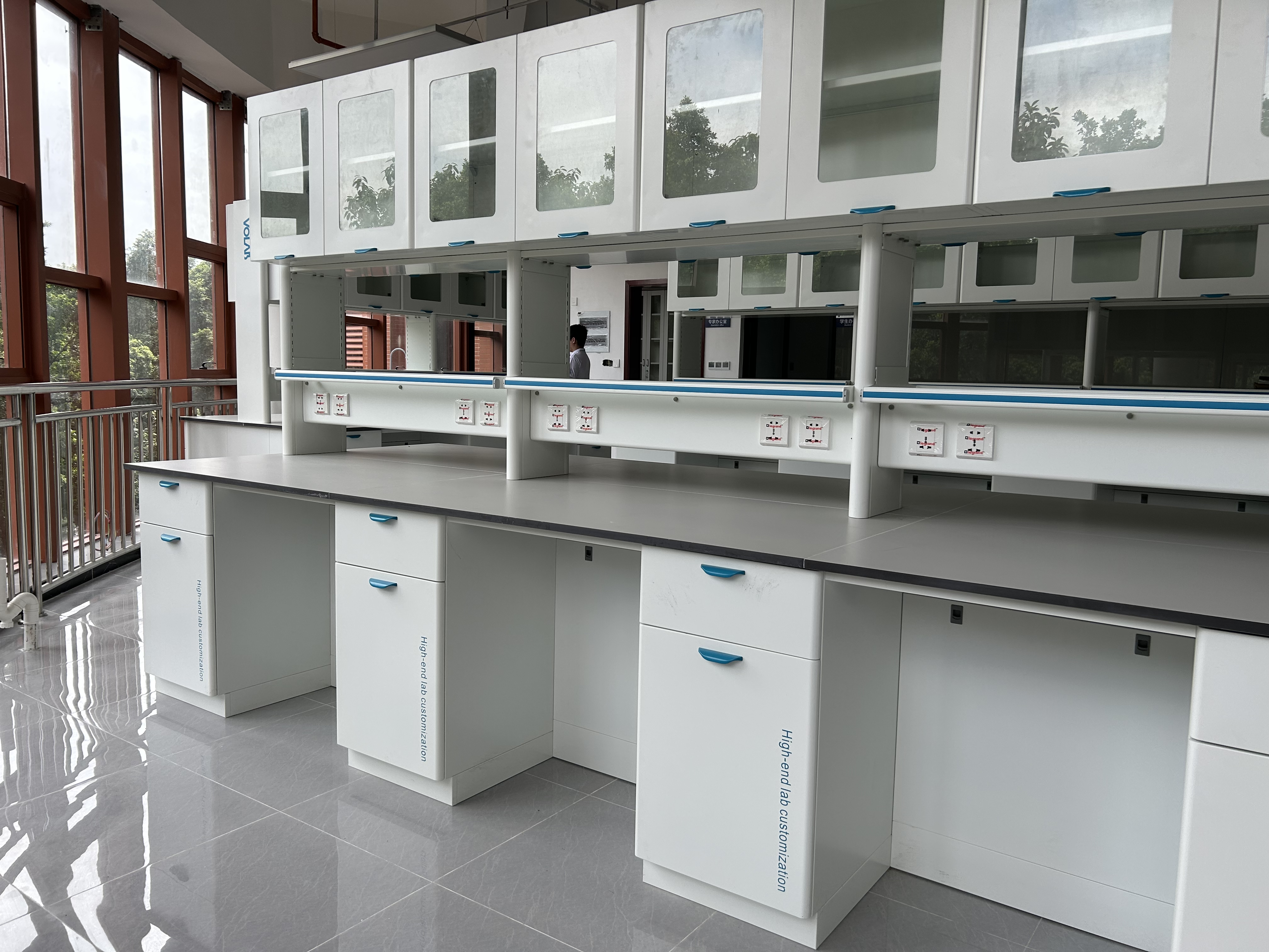 1694056349.jpg 5.jpg