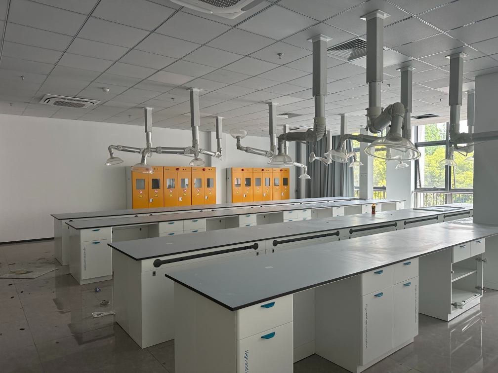 1714115908.jpeg 4.jpeg